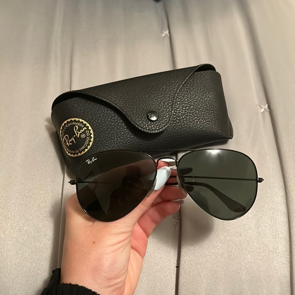 Accessories - Ray-ban black sunglasses